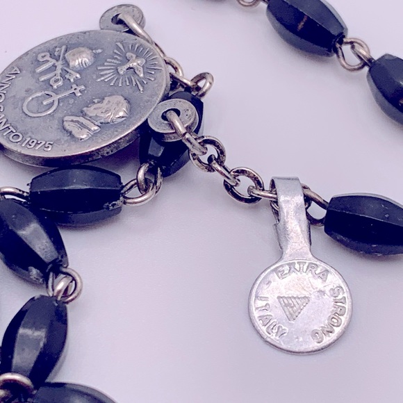 💝Long Italian Black Beads Rosary Vintage 1975 - Picture 4 of 4